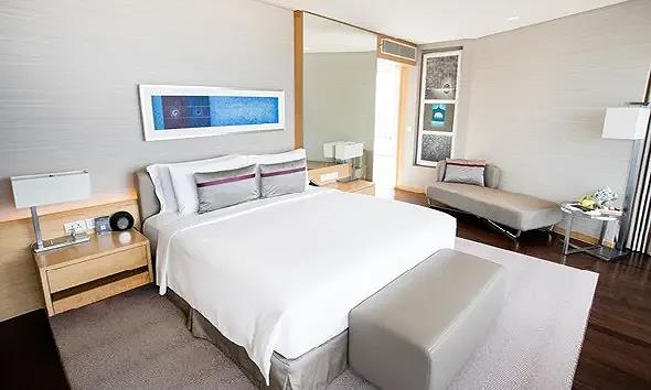 Phong cách phòng được thiết kế đơn giản mà thanh lịch