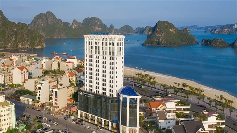 Khách sạn Paddington Hạ Long Bayview