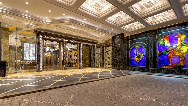 Lối vào khách sạn