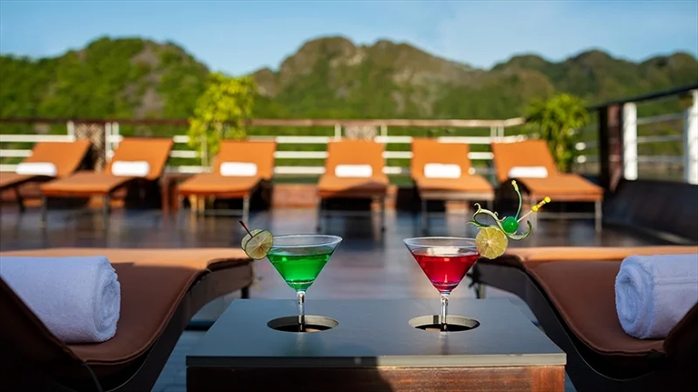 Hoạt động tại Du thuyền