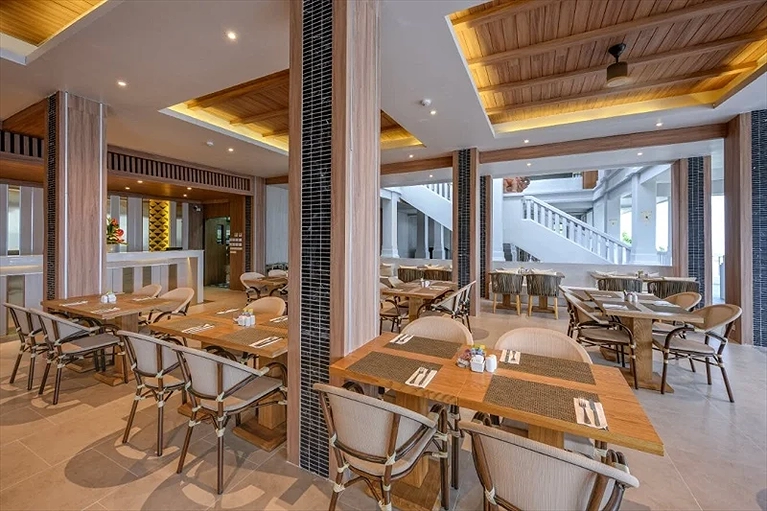 Một góc khác của nhà hàng