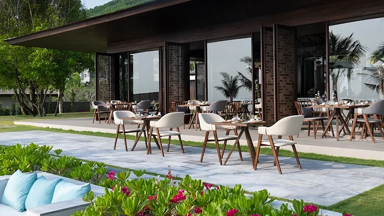 Bên ngoài nhà hàng Sea Fire Salt