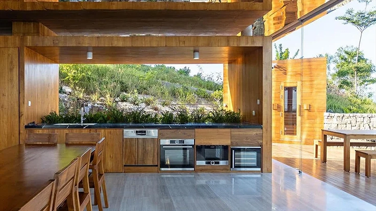 Breeze Villa 4 Bedrooms