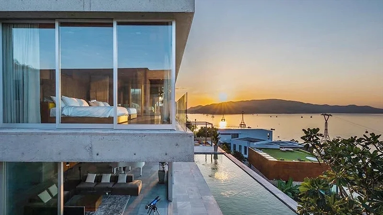 Breeze Villa 4 Bedrooms