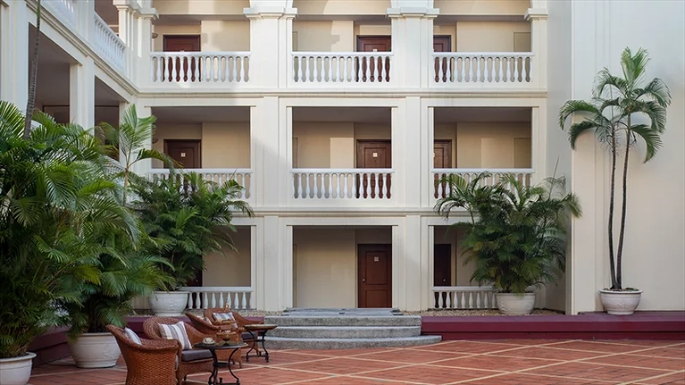 Khuôn viên bên trong tại Khách sạn AVANI Hải Phòng Harbour View