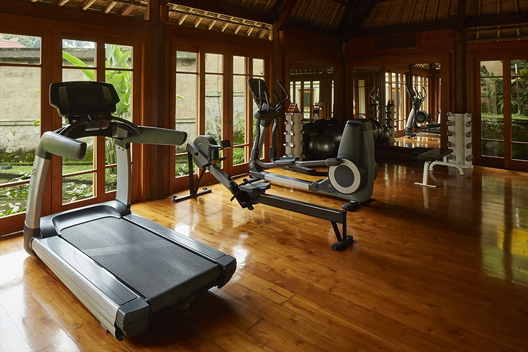 Phòng GYM cao cấp với đầy đủ thiết bị
