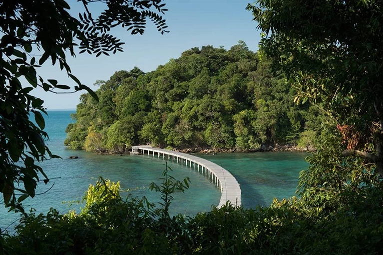 Lối đi vào các Villa