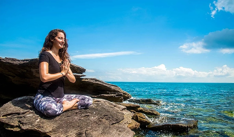 Thư giãn và hít thở không khí trong lành