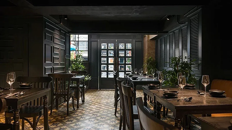 Khách sạn E Central Hà Nội