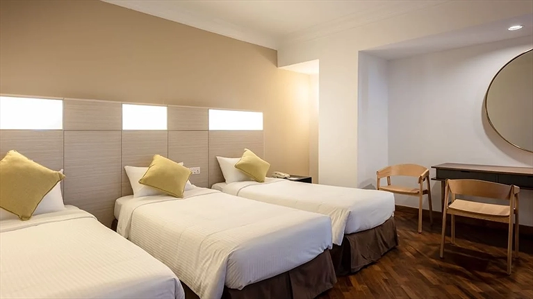 Phòng Family với  3 giường đơn