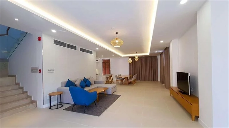 Không gian phòng khách rộng lớn