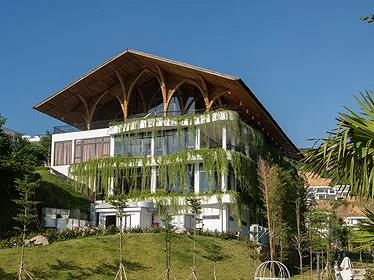 Ivory Villas & Resort Hòa Bình