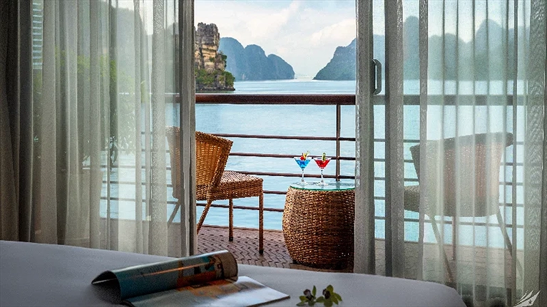 Ban công hướng Vịnh