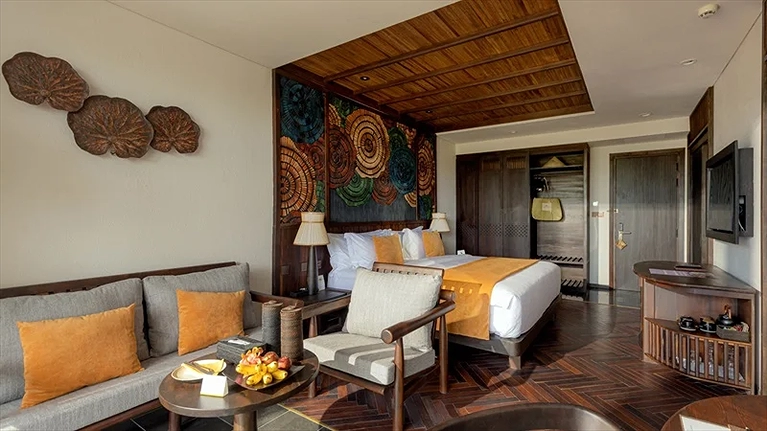 Phòng Deluxe Room Garden/Moutain/Ocean view khu Khách sạn mới