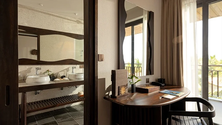 Phòng tắm của hạng Deluxe Room mới