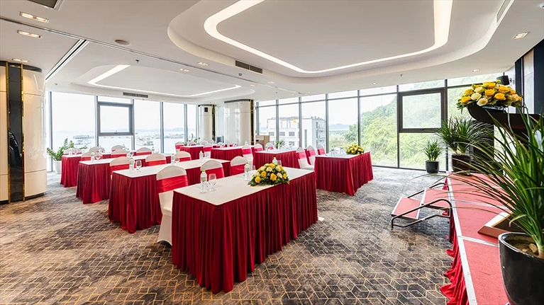 Phòng Họp Tiên Tiên