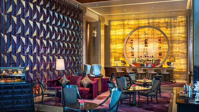 Quầy Bar được trang trí rực rỡ