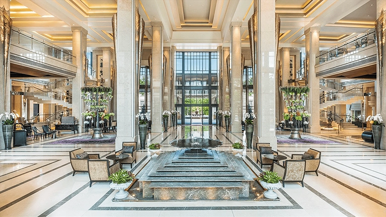 Khách sạn Siam Kempinski Bangkok lộng lẫy