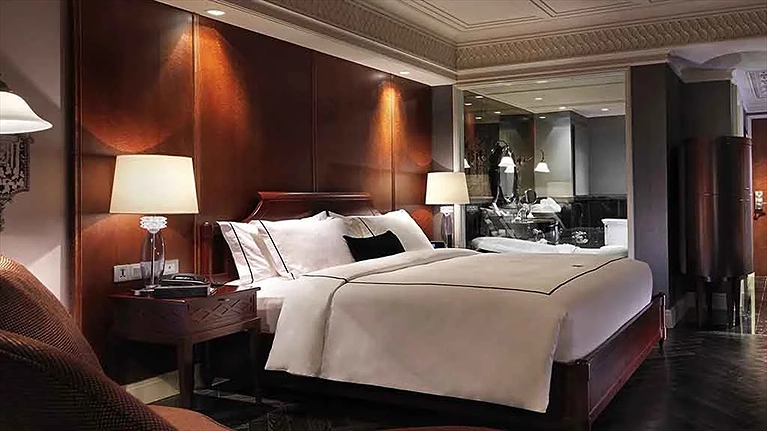 Phòng Jatu Deluxe với không gian rộng rãi