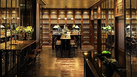 Không gian khách sạn vô cùng lãng mạng