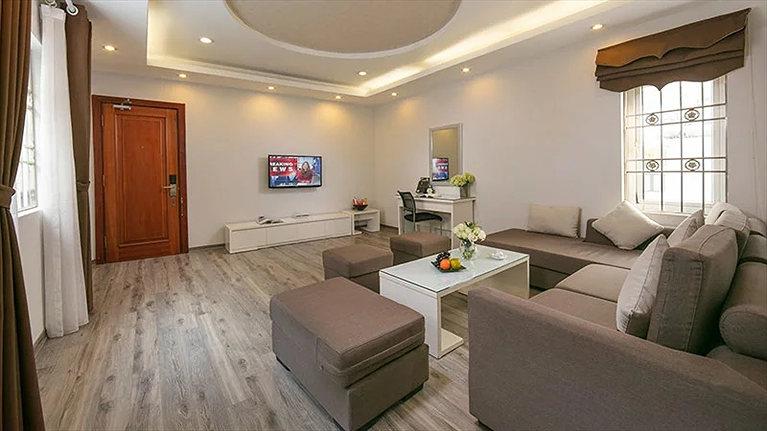 Khu vực tiếp khách tại phòng Suite