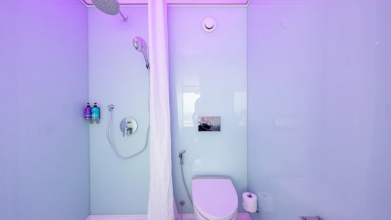 Phòng tắm đầy đủ tiện nghi