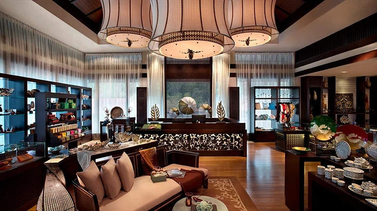 Gallery - Nơi trưng bày và bán những mặt hàng đi cùng thương hiệu Banyan Tree, Quý khách nên ghé qua để nhận được những ưu đãi tốt nhất