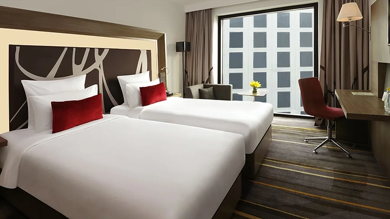 Phòng với 2 giường đơn phù hợp với nhu cầu nghỉ ngơi