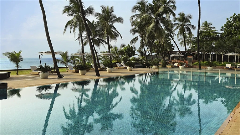 Hồ bơi ngoài trời tuyệt đẹp