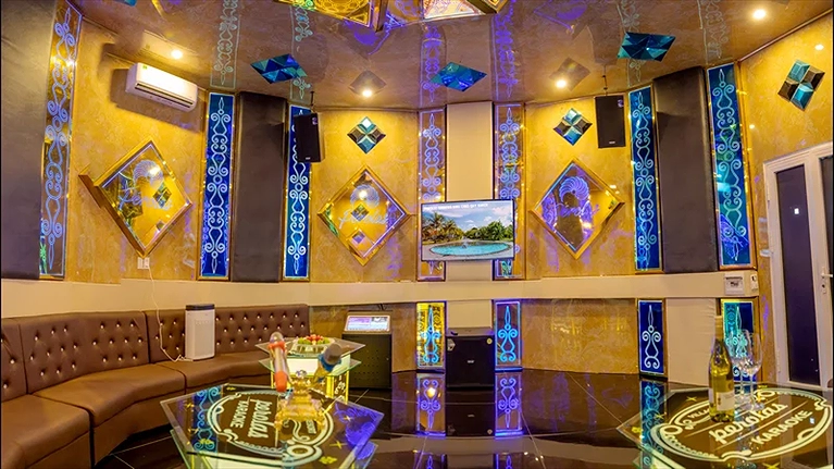 Phòng karaoke