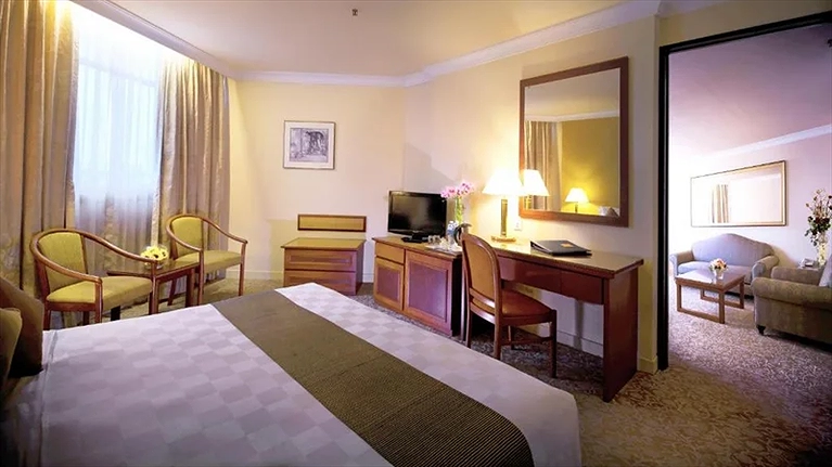 Không gian phòng rộng rãi, thoải mái