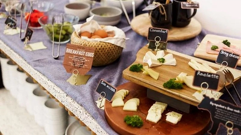 Bữa sáng tự chọn