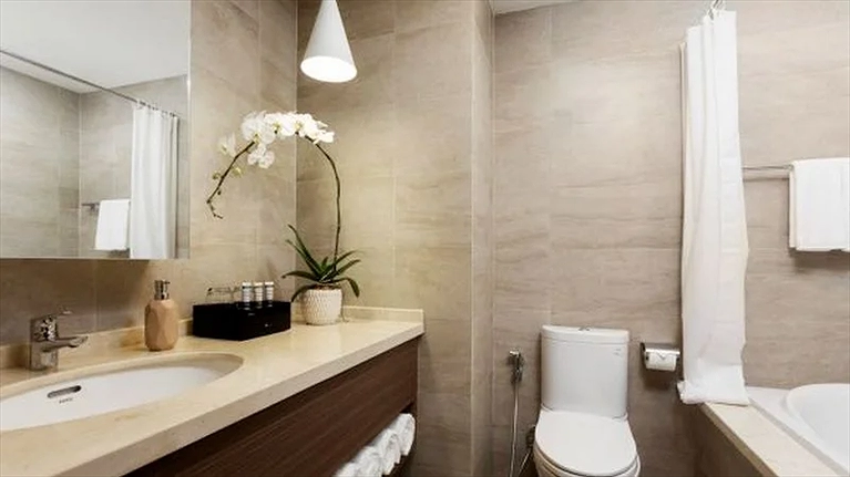 Toilet phòng Classic