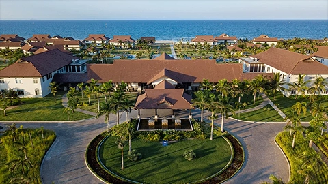 Toàn cảnh khu nghỉ mặt phía trước