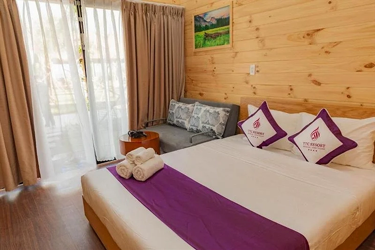 Phòng Wooden Bungalow Pool View