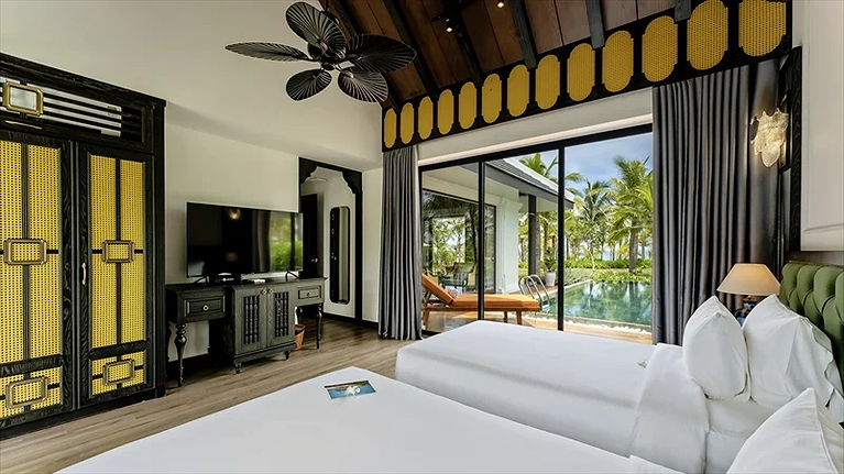 Two-bedroom Beachfront Pool Villa