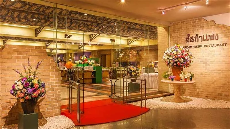 Nhà hàng dùng bữa Buffet