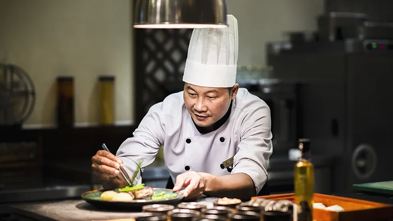 Thưởng thức tinh hoa ẩm thực Việt Nam & Thế Giới