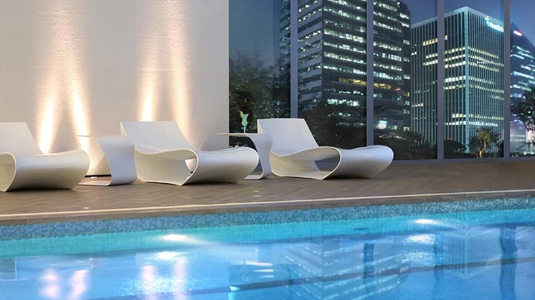 Hồ bơi trong nhà điều chỉnh nhiệt độ