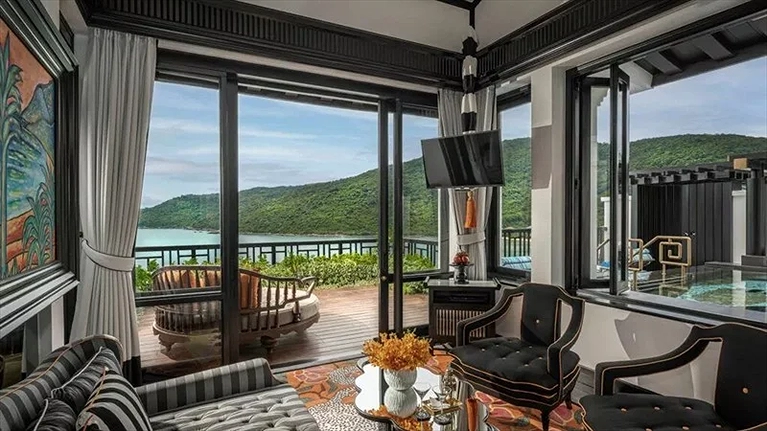 1 BR Heavenly Penthouse