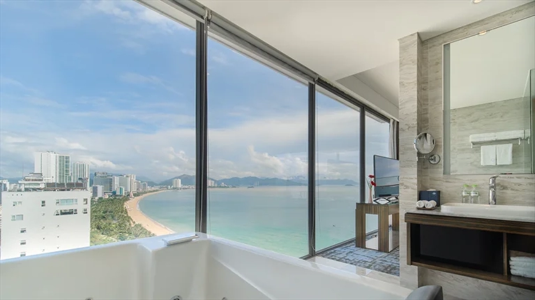 Hạng phòng Queen Ann Suite