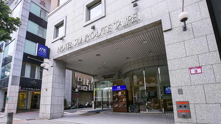 Mặt tiền khách sạn