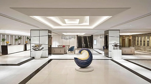 Hồ bơi ngoài trời