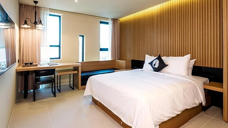 Phòng với nội thất hiện đại