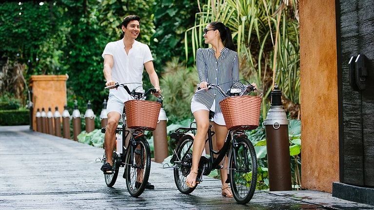 Trải nghiệm đạp xe khám phá khu vực quanh khu nghỉ dưỡng