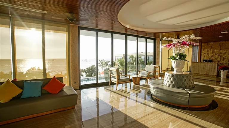 Khu vực sảnh lễ tân