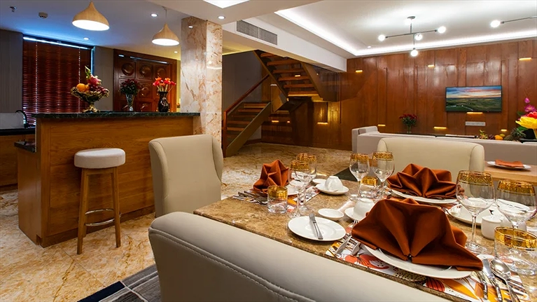 Royal Suite Ocean View