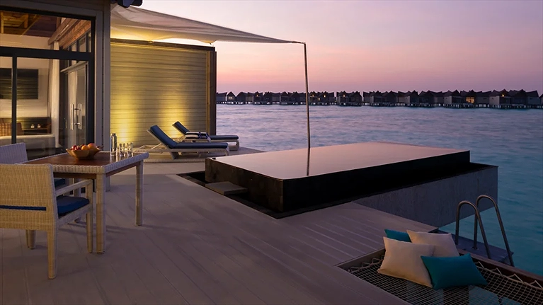 Hồ bơi riêng tư