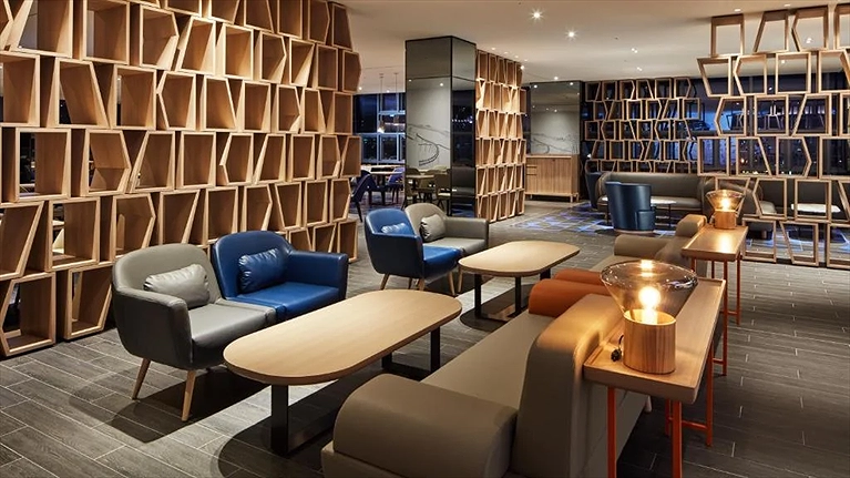 Không gian phòng rộng rãi, thoải mái