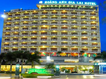 Khách sạn Mường Thanh Grand Gia Lai (Khách sạn Hoàng Anh Gia Lai cũ)